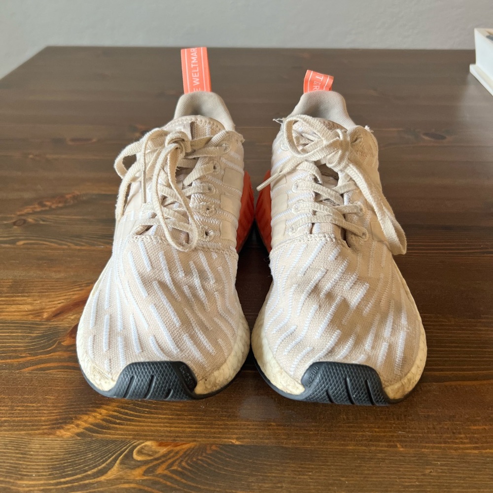 NMD R1 - Picture 2 of 6